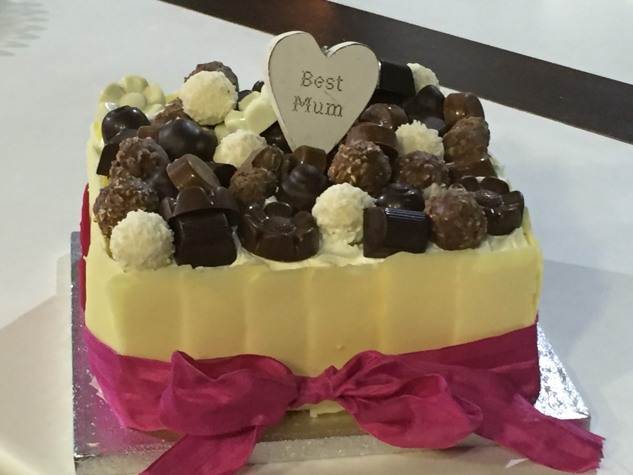 MOTHER’S DAY CAKE - Scotts Supermarket