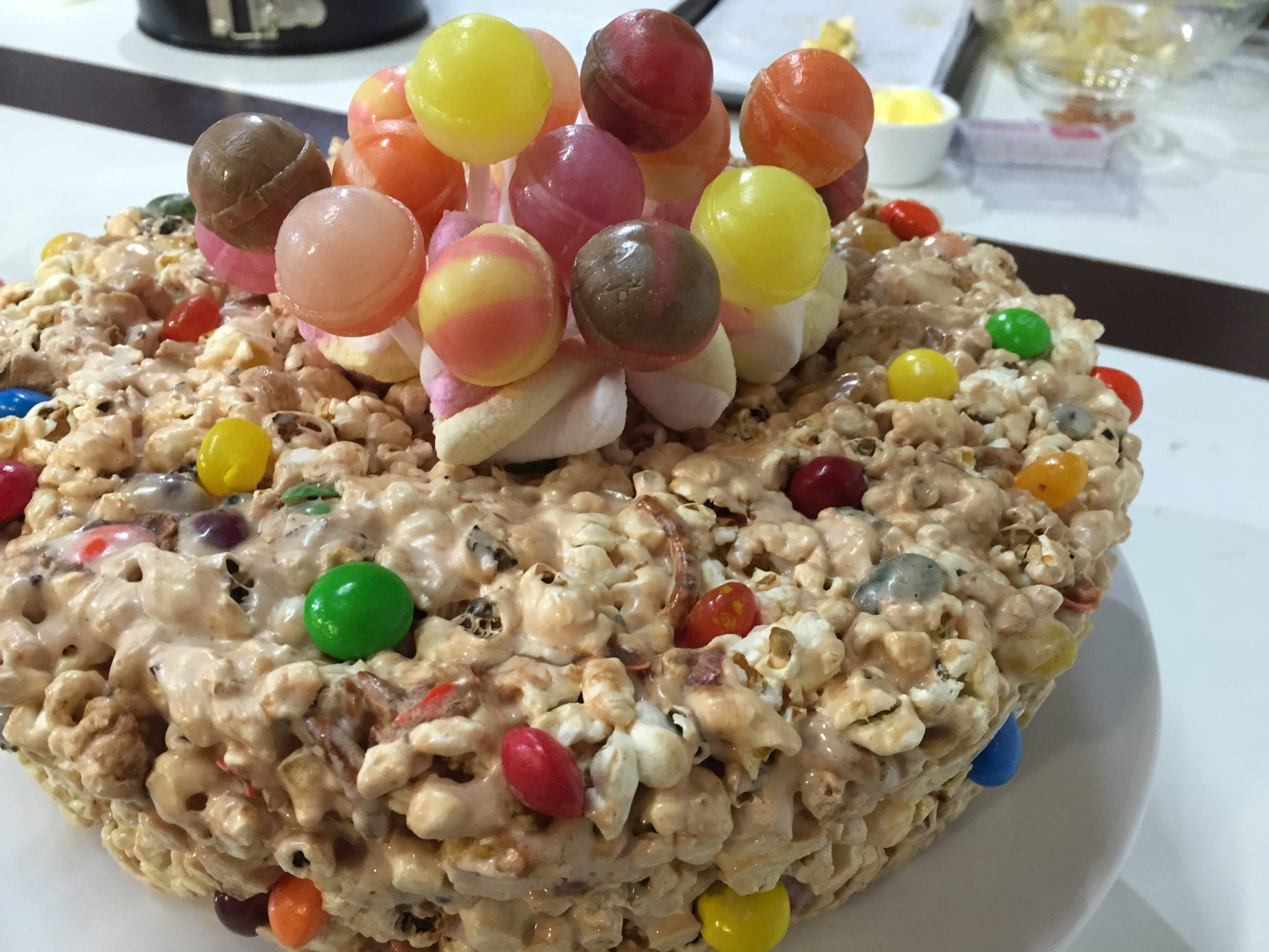 POPCORN PARTY CAKE - Scotts Supermarket