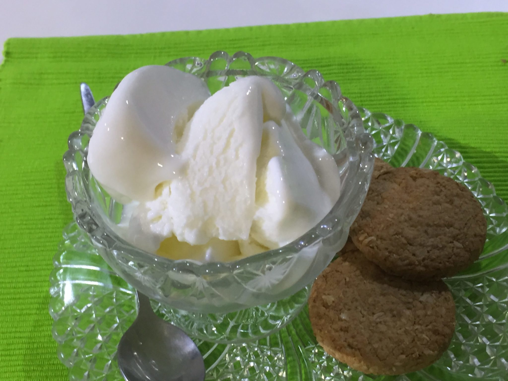 YOGHURT ICECREAM Scotts Supermarket