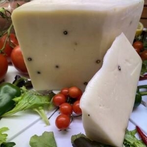 PECORINO FRESCO PEPE NERO